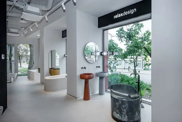 Aqua Home showroom